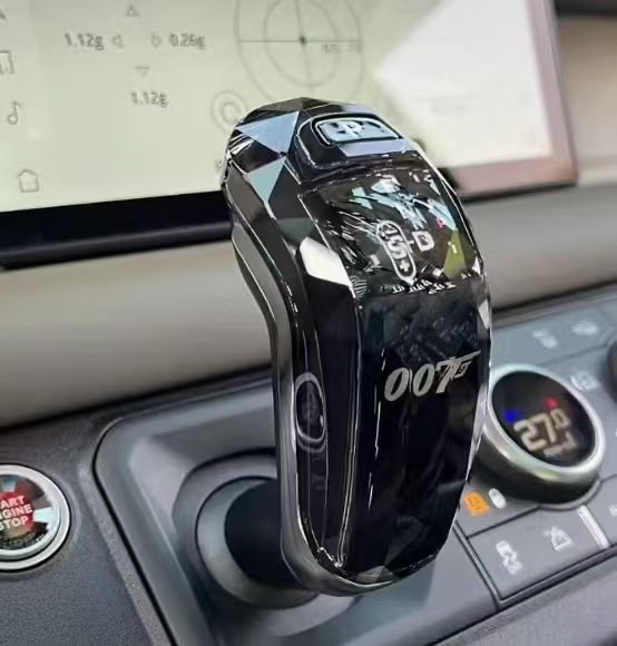 Defender Crystal Gear Lever Shift Knob